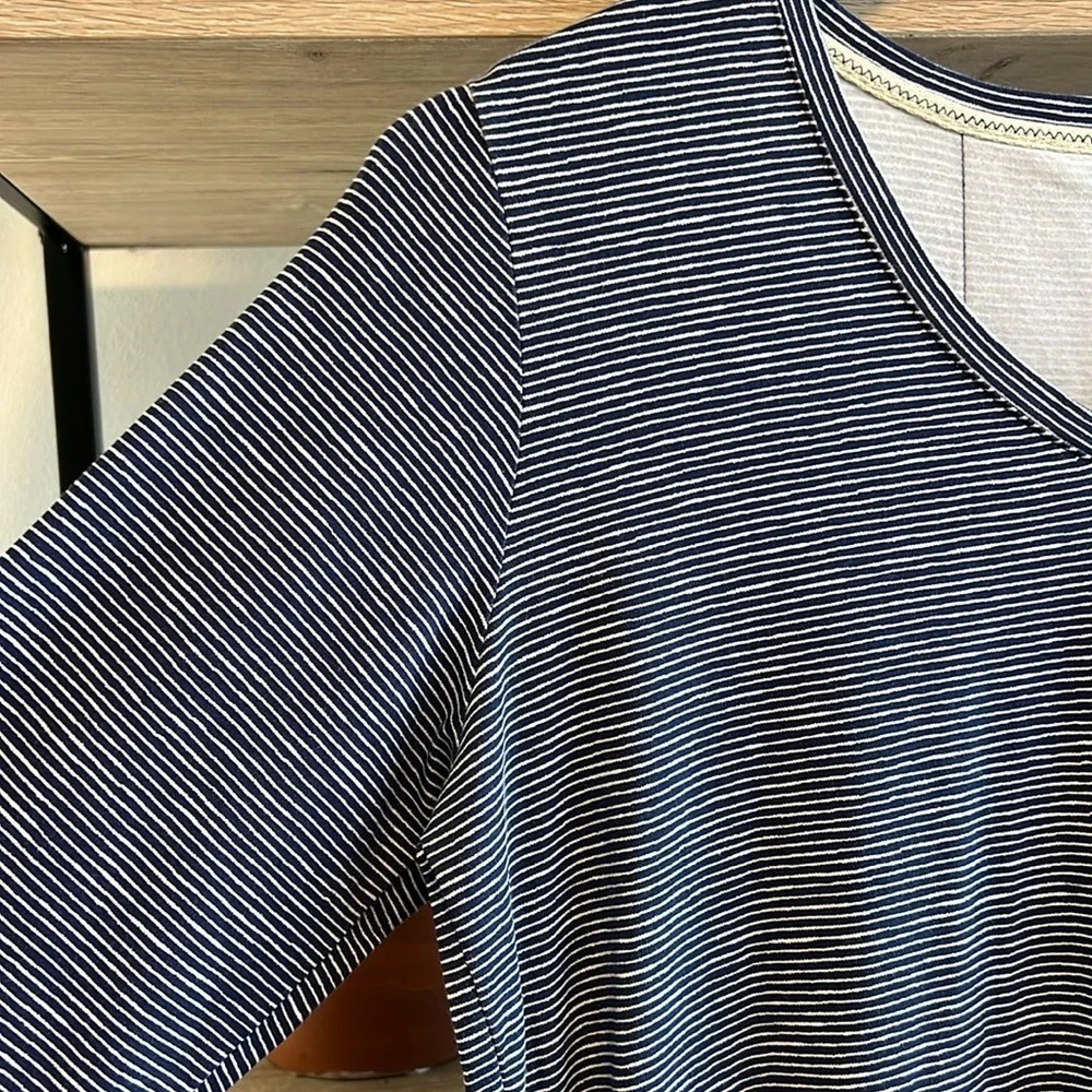 L.L. Bean Stretch Organic Cotton Jersey Long Sleeve Striped Dress w/Pockets, XS - Picture 3 of 7